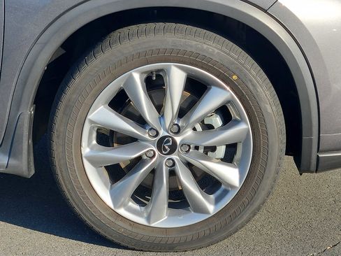 Used 2022 INFINITI QX50 Luxe AWD/4WD image 8