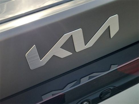 Used 2025 Kia K5 GT w/ GT1 Package image 32