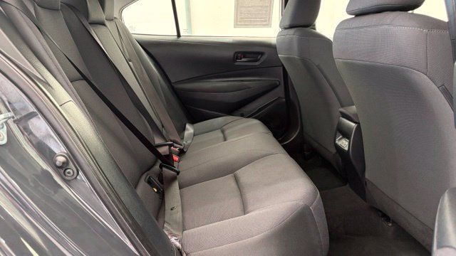 Used 2024 Toyota Corolla LE FWD image 25