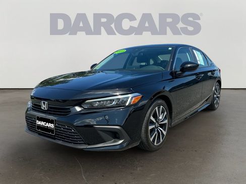 Used 2023 Honda Civic EX image 3