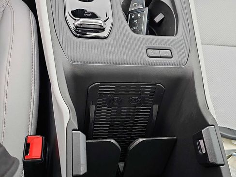 New 2026 Jeep Cherokee Limited image 17