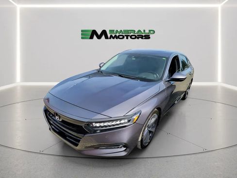 Used 2019 Honda Accord Touring image 1