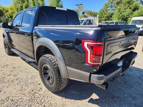 Certified 2018 Ford F150 Raptor w/ Equipment Group 802A Luxury image 3