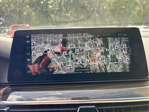 Used 2018 BMW 530i w/ Premium Package RWD image 34