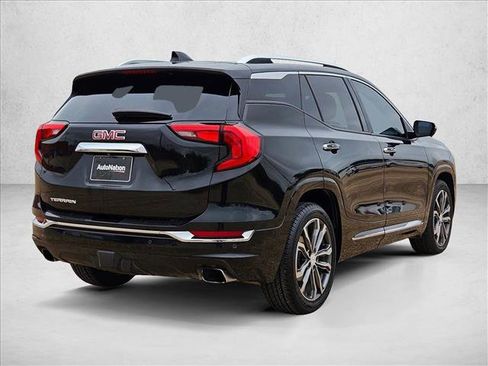 Used 2019 GMC Terrain Denali w/ Advanced Safety Package FWD image 5