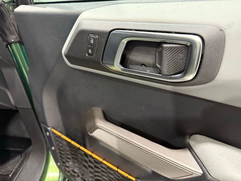 Used 2023 Ford Bronco Badlands w/ Sasquatch Package image 22