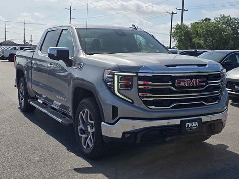 New 2026 GMC Sierra 1500 SLT AWD/4WD image 3
