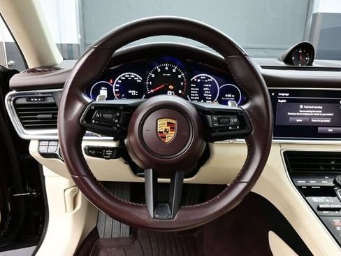 Certified 2023 Porsche Panamera 4 Platinum Edition AWD/4WD image 8