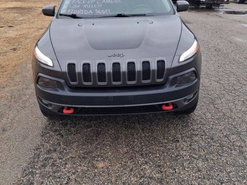 Used 2014 Jeep Cherokee Trailhawk w/ Comfort/Convenience Group image 2