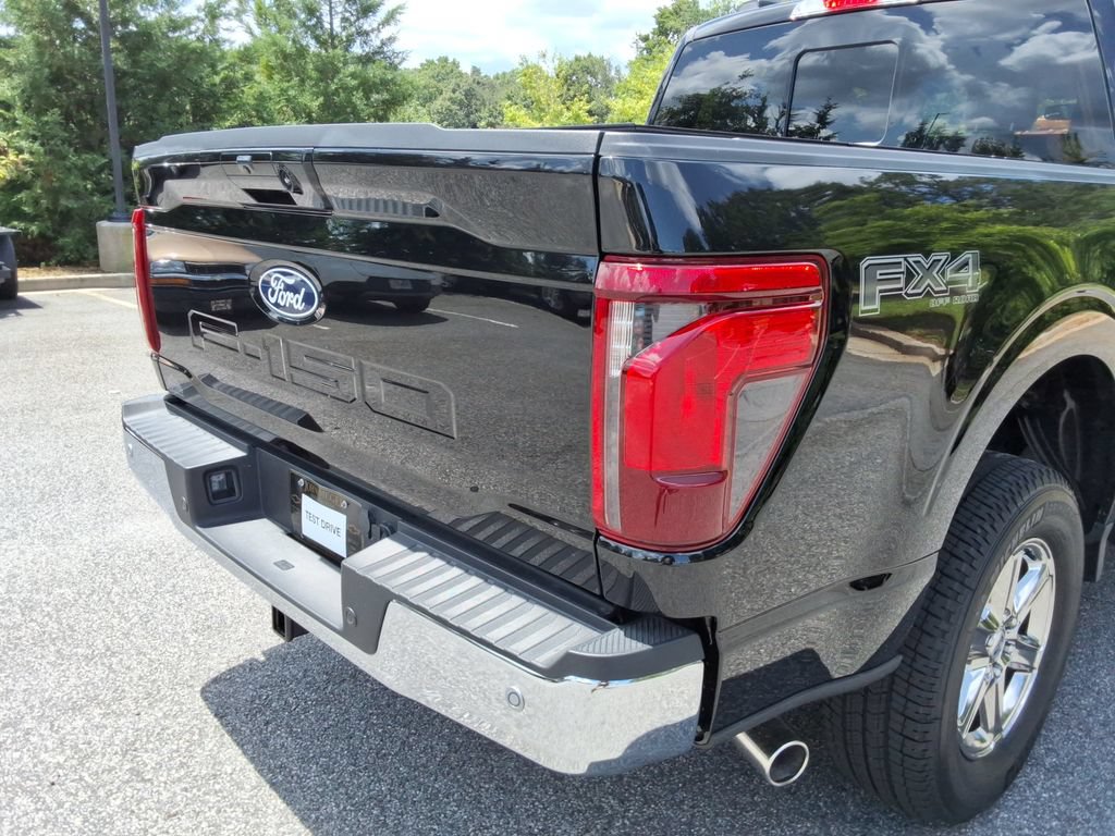 Used 2025 Ford F150 XLT w/ Equipment Group 302A MID AWD/4WD image 16