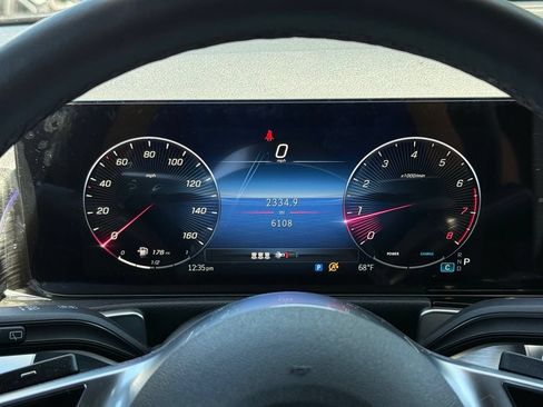 Certified 2026 Mercedes-Benz GLB 250 4MATIC image 11