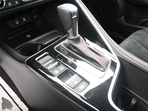 Certified 2025 Acura ADX A-Spec image 5