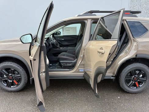 New 2026 Nissan Rogue SV AWD/4WD image 18