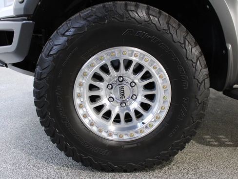 Used 2018 Ford F150 Raptor w/ Equipment Group 802A Luxury AWD/4WD image 12