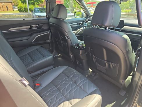 Used 2024 Kia Telluride EX X-Line AWD/4WD image 11