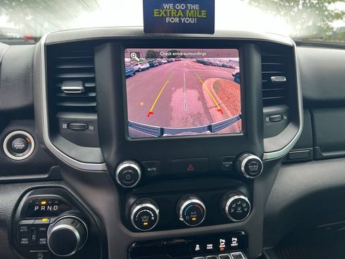 Used 2019 RAM 1500 Big Horn AWD/4WD image 32