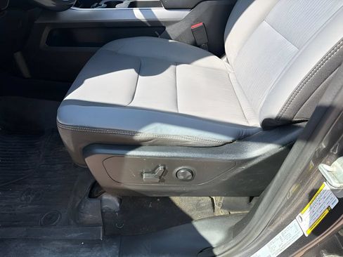 Used 2022 RAM 1500 Big Horn AWD/4WD image 18