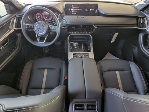 Used 2025 MAZDA CX-90 3.3 Turbo w/ Premium Plus Pkg image 9
