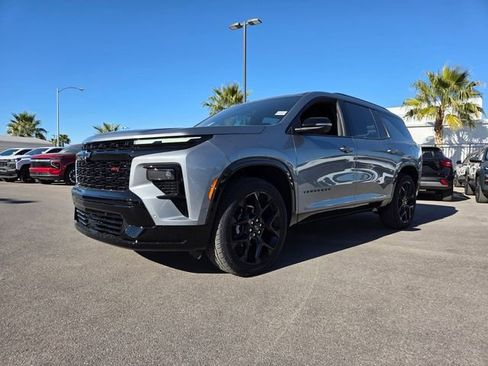 New 2026 Chevrolet Traverse RS w/ LPO, Floor Liner Package image 2