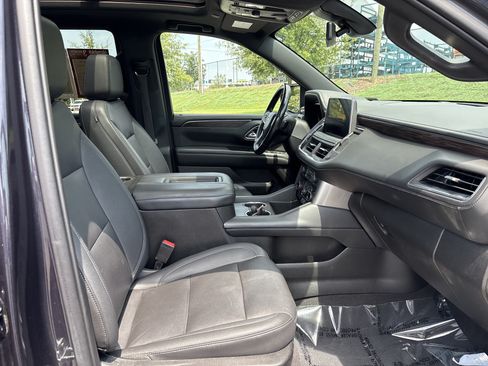 Used 2022 Chevrolet Tahoe LT AWD/4WD image 25