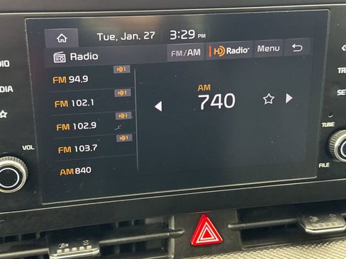 Used 2024 Kia Sportage LX image 17