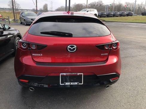 Used 2021 MAZDA MAZDA3 s image 9