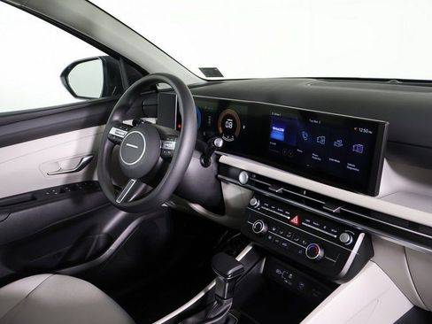 Certified 2025 Hyundai Tucson SE AWD/4WD image 23