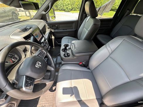 New 2025 RAM 2500 Tradesman w/ Chrome Appearance Group image 24