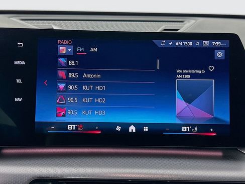 Used 2025 BMW X1 M35i w/ Shadowloine Package image 14