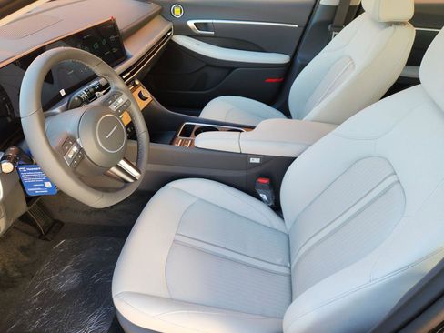 New 2026 Hyundai Sonata SEL FWD image 8