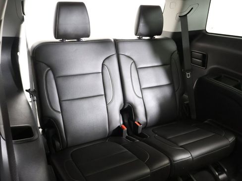 Used 2021 GMC Acadia SLT w/ Elevation Edition image 43