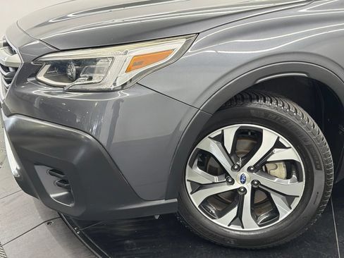 Used 2020 Subaru Outback Touring w/ Popular Package #2 AWD/4WD image 5