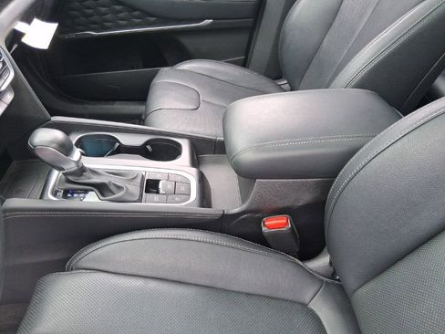 Used 2019 Hyundai Santa Fe FWD image 17