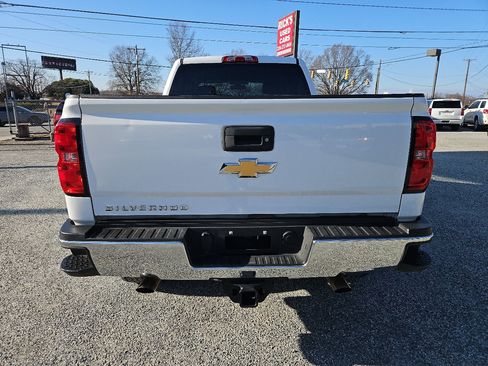 Used 2019 Chevrolet Silverado 2500 W/T w/ WT Convenience Package image 8