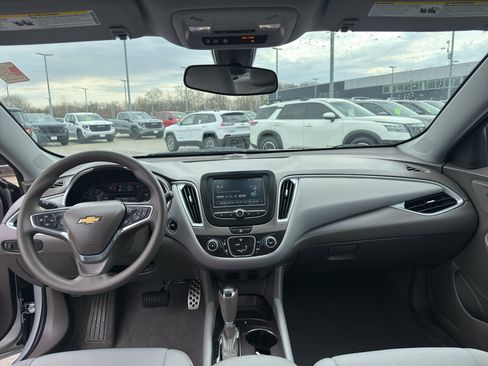 Used 2016 Chevrolet Malibu LS image 28