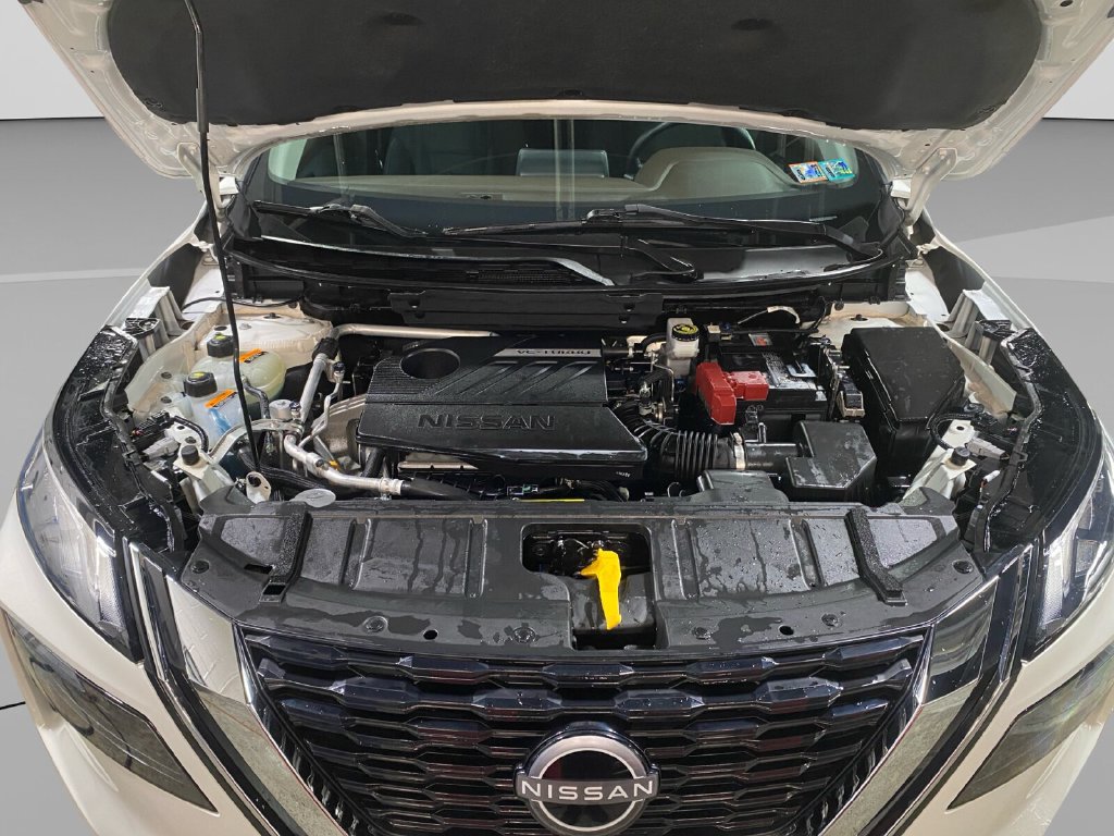 Used 2023 Nissan Rogue S AWD/4WD image 30