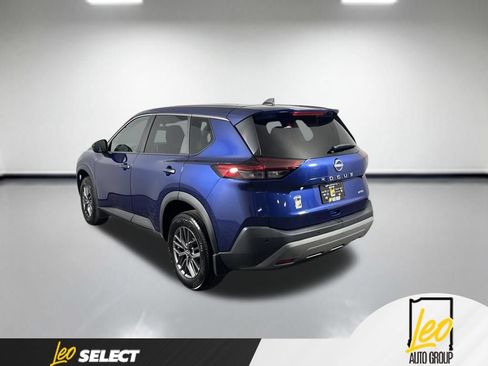 Used 2023 Nissan Rogue S AWD/4WD image 7