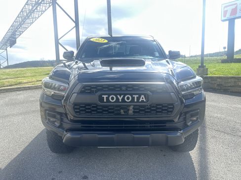 Used 2023 Toyota Tacoma TRD Pro image 3