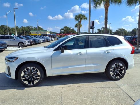 New 2026 Volvo XC60 B5 Plus w/ Protection Package Premier image 4