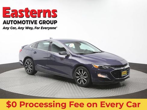 Used 2025 Chevrolet Malibu RS FWD image 47