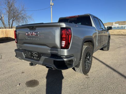 Used 2025 GMC Sierra 1500 Elevation image 18