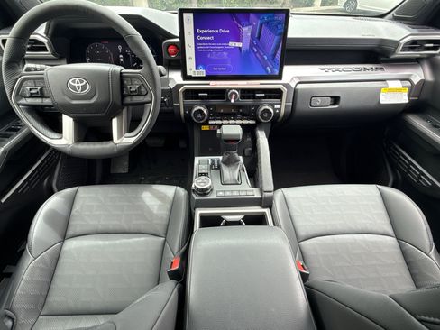 New 2026 Toyota Tacoma TRD Off-Road AWD/4WD image 18