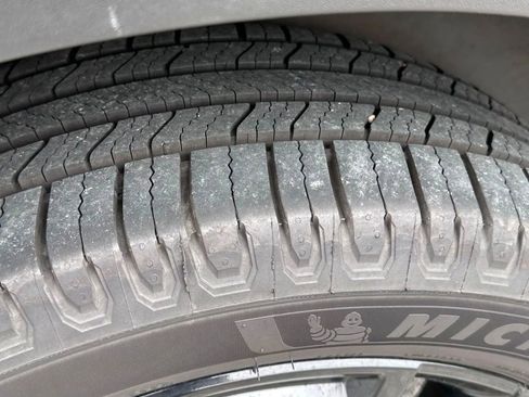 Used 2021 Kia Telluride EX w/ EX Premium Package AWD/4WD image 14