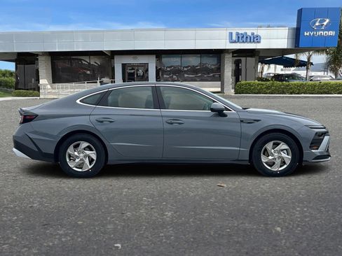 New 2026 Hyundai Sonata SE image 9