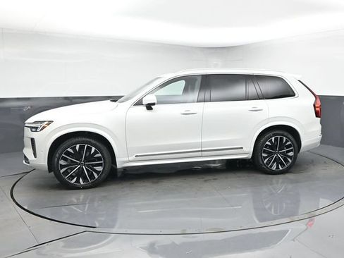New 2026 Volvo XC90 B6 Plus w/ Protection Package Premier AWD/4WD image 4