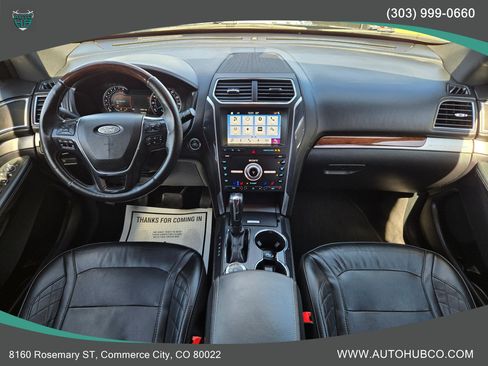 Used 2019 Ford Explorer Platinum AWD/4WD image 14