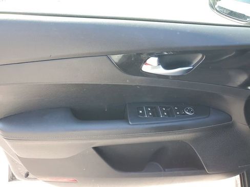 Certified 2024 Kia Forte GT-Line w/ GT-Line Premium Package image 16