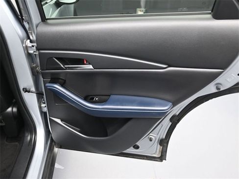 Used 2020 MAZDA CX-30 AWD w/ Preferred Package image 16