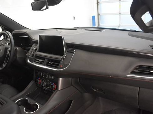 Used 2023 Chevrolet Suburban RST w/ Luxury Package AWD/4WD image 18