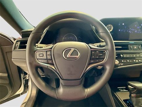 Used 2025 Lexus ES 350 350 image 10